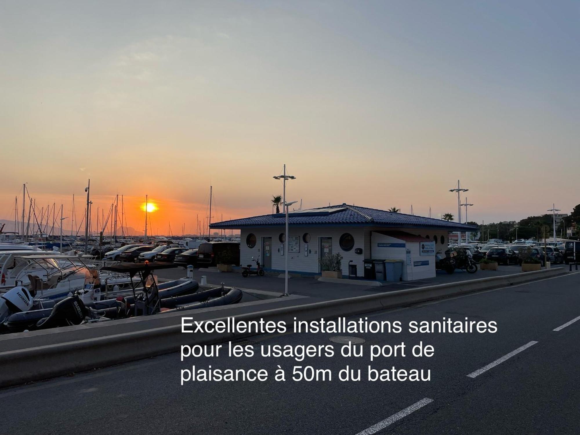 Yacht Studio Galarne Saint-Raphael  Ngoại thất bức ảnh